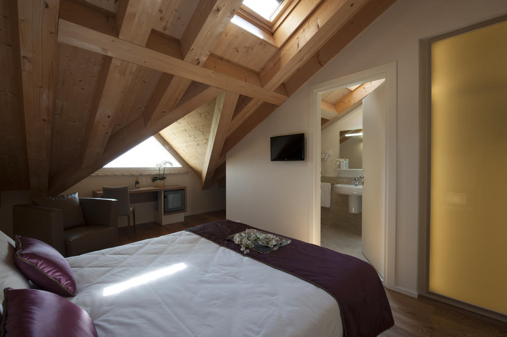 Villa Del Poggio Prosecco Bike Hotel San Pietro Di Feletto Стая снимка
