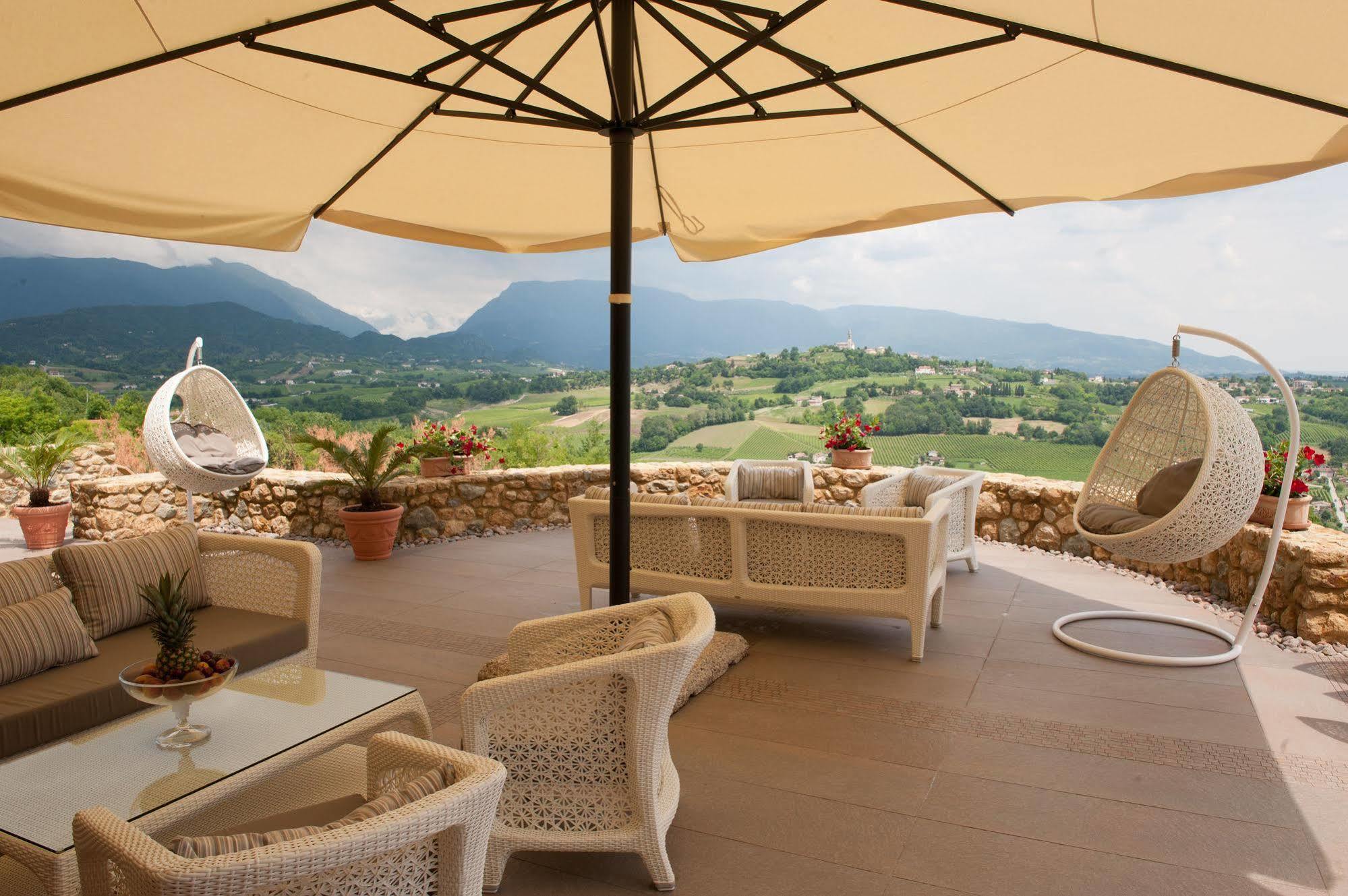 Villa Del Poggio Prosecco Bike Hotel San Pietro Di Feletto Екстериор снимка